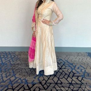 Heavy anarkali suit with heavy bhandej duppata